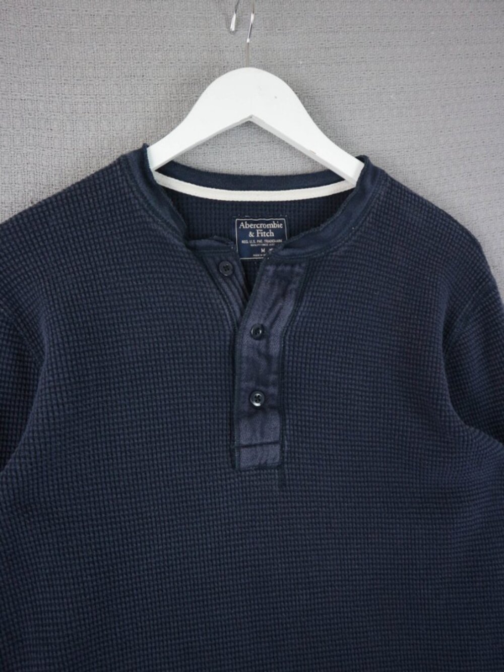 Abercrombie & Fitch Henley Shirt Mens Medium Navy Thermal Waffle Preppy Casual - Picture 3 of 6